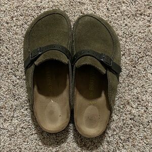 Size 6 olive green Birkenstock clog with leather buckle